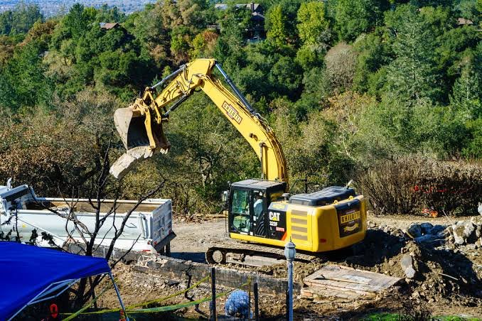 Renovation Debris Removal: The Key to Safer, Faster Projects
